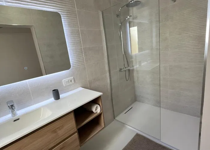 شقة Perfect By Sunkeyrents